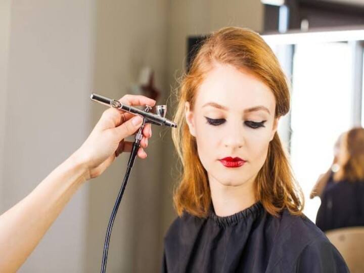 Which makeup is perfect for wedding party, know the difference between HD and airbrush makeup