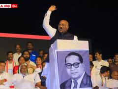 కేంద్రంలో మోదీ, తెలంగాణలో కేసీఆర్ నియంతల పాలన: మల్లికార్జున ఖర్గే ఫైర్