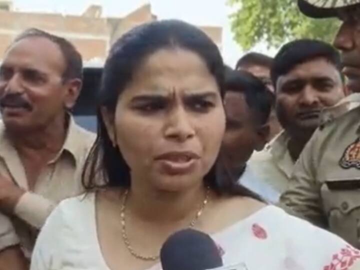 Asad Ahmed Encounter: अतीक के बेटे असद के एनकाउंटर पर क्या बोलीं सपा विधायक और राजू पाल की पत्नी पूजा पाल? Atiq Ahmed What did SP MLA Pooja Pal wife of MLA Raju Pal killed in encounter of son Asad say Asad Ahmed Encounter: अतीक के बेटे असद के एनकाउंटर पर क्या बोलीं सपा विधायक और राजू पाल की पत्नी पूजा पाल?