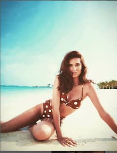 Tara Sutaria PHOTO: તારા સુતરિયાનો બિકીની અવતાર, જુઓ બોલ્ડ તસવીરો