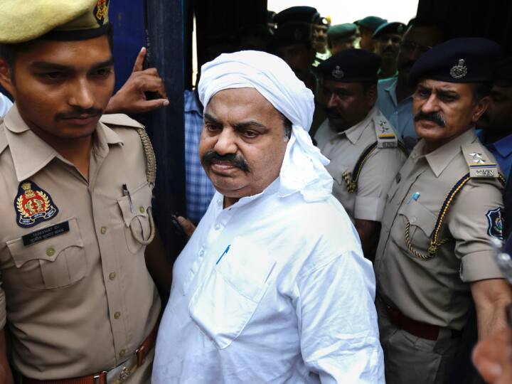 Atiq Ahmed Links: अतीक बोला- ISI और लश्कर से मेरे रिश्ते, सीमा पार से भारत में गिराए जाते हैं गोला-बारूद Atiq Ahmed Links With Pakistan ISI And lashkar e taiba UP Police Charge Sheet Mentions Atiq Ahmed Links: अतीक बोला- ISI और लश्कर से मेरे रिश्ते, सीमा पार से भारत में गिराए जाते हैं गोला-बारूद