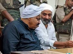 अतीक अहमद के साम्राज्य को ध्वस्त करने वाले ये तीन अधिकारी कौन हैं?