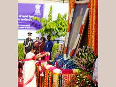 PM, Prez & Other Leaders Pay Floral Tributes To Baba Saheb On Ambedkar Jayanti — IN PICS