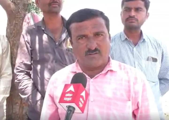 गुलाब देशमुख यांनी 15 गुंठ्यात तब्बल 15 टनांचे उत्पादन काढले आहे. या टरबूज विक्रीतून त्यांनी तीन लाख रुपयांचे विक्रमी उत्पन्न घेतलं आहे.