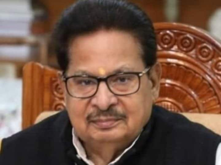 congress leader pl punia raised questions on yogi government atiq ahmed son Asad Ahmed encounter Asad Ahmed Encounter: असद अहमद के एनकाउंटर पर अब कांग्रेस ने भी उठाए सवाल, पूछा- 'पुलिस को खरोंच क्यों नहीं आई?'