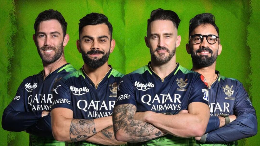 IPL 2023: লাল ছেড়ে সবুজ, রাজস্থানের বিরুদ্ধে ভিন্ন জার্সিতে মাঠে নামবেন বিরাট কোহলিরা IPL 2023: RCB to don green jersey against Rajasthan Royals 23 April match IPL 2023: লাল ছেড়ে সবুজ, রাজস্থানের বিরুদ্ধে ভিন্ন জার্সিতে মাঠে নামবেন বিরাট কোহলিরা