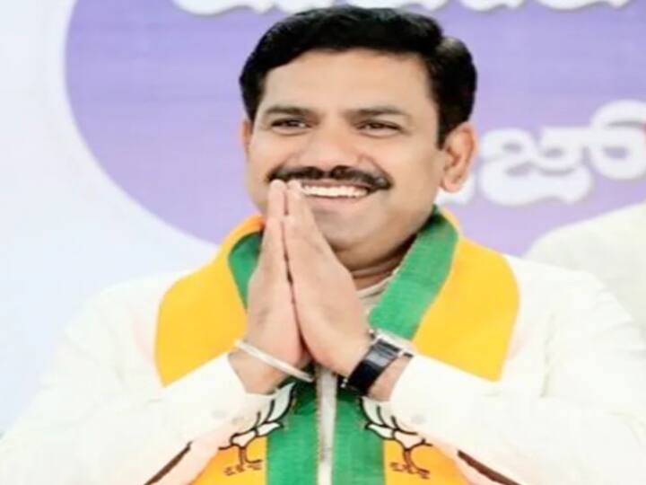 Karnataka Assembly Elections 2023 Blessed to contest Shikaripura BS Yeddyurappa son BY Vijayendra on BJP ticket Karnataka Election 2023: 'शिकारीपुर से लड़ने के लिए धन्य हूं', BJP के टिकट पर येदियुरप्पा के बेटे विजयेंद्र- सपने के सच होने जैसा है