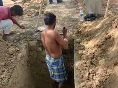 Asad Ahmed Encounter: असद अहमद की कब्र तैयार, शव लेने झांसी नहीं पहुंचा परिवार, पुलिस को अभी भी इंतजार