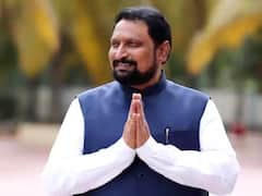 Ex-K'taka Dy CM Savadi To Contest Polls On Congress Ticket After Quitting BJP