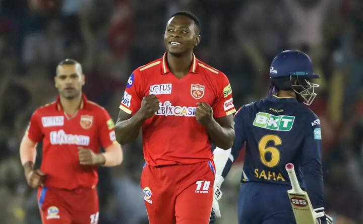 Kagiso Rabada in IPL : इंडियन प्रीमियर लीगमध्ये (Indian Premier League) सर्वात कमी डावात 100 विकेट्स घेण्याचा विक्रम कगिसो रबाडाच्या नावावर झाला आहे.