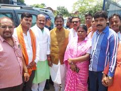 जमशेदपुर: हिंसा मामले में घाघीडीह जेल में बंद अभय सिंह से मिले केंद्रीय मंत्री अर्जुन मुंडा, प्रशासन को लेकर कही ये बात