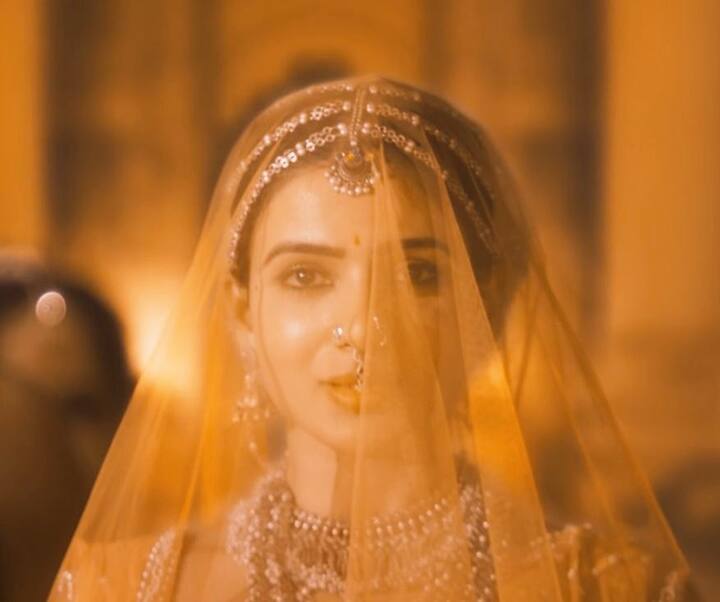 அனைவருக்கும் முன் திருமணம் செய்து சகுந்தலையை அழைத்து செல்கிறேன் என உறுதியளிக்கும் துஷ்யந்தன், சாபத்தால் பழைய நினைவுகளை மறக்கிறான். அதன் பின் என்ன நடக்கிறது? சகுந்தலையும் துஷ்யந்தனும் மீண்டும் இணைந்தார்களா என்பதே மீதிக்கதை.