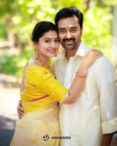 Sneha Photos: తమిళ న్యూ ఇయర్ సందడంతా స్నేహలోనే కనిపిస్తోంది