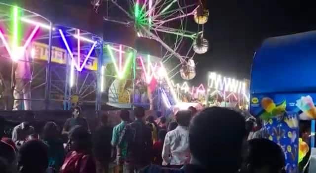 Young Woman Dies While Clicking Selfie In A Merry Go Round At Bankura Bankura News:চলন্ত নাগরদোলায় সেলফি তুলতে গিয়ে মর্মান্তিক দুর্ঘটনা, মৃত্যু তরুণীর