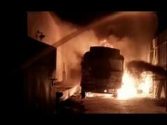 Badlapur Fire : बदलापुरात 'बर्निंग टँकर'चा थरार; ज्वलनशील केमिकलनं भरलेल्या टँकरला आग