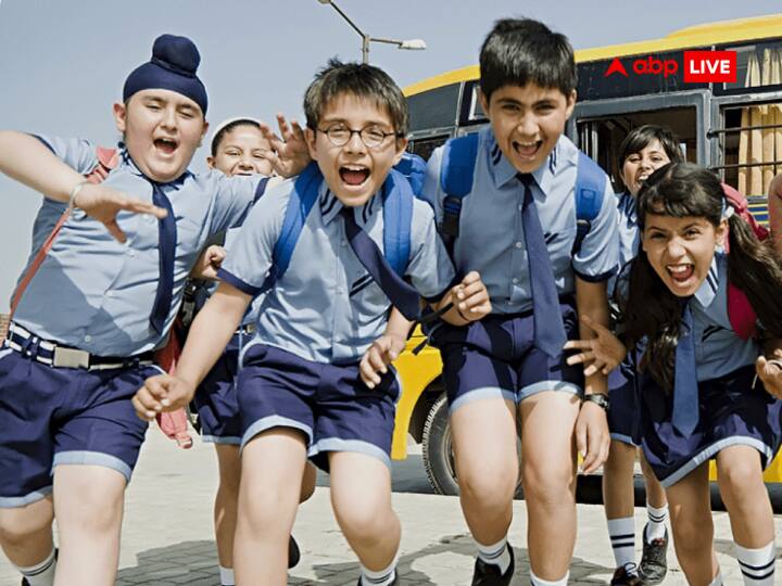 Bihar School Timing: बिहार में कई जगहों पर पारा 40 डिग्री के पार, पटना सहित कई जिलों में प्रशासन ने स्कूलों का समय घटाया Timing of schools change in many districts including Patna in view of severe heat in Bihar Bihar School Timing: बिहार में कई जगहों पर पारा 40 डिग्री के पार, पटना सहित कई जिलों में प्रशासन ने स्कूलों का समय घटाया