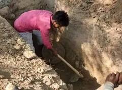 Asad Ahmed Encounter:  દાદા-દાદીની બાજુમાં દફનાવાશે અસદને, કબર ખોદવાનું કામ થયું શરૂ