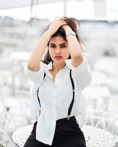 దివి కాదు టాలీవుడ్ దీపికా అంటున్న ఫ్యాన్స్, మరి మీరేమంటారు!