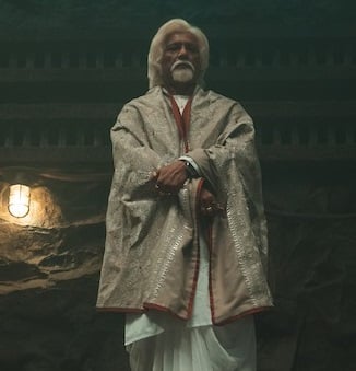 ওয়েব সিরিজের নাম 'টুথ পরী: হোয়েন লভ বাইটস'। ওটিটি জায়ান্ট নেটফ্লিক্সে দেখা যাবে এই সিরিজ।