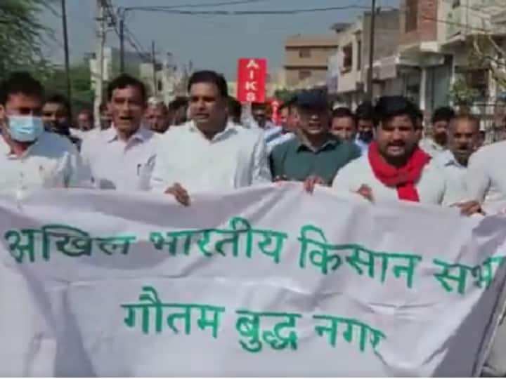 Greater Noida Farmers Protest Against Government on April 25 regarding their 5 point demands ann Noida: 25 अप्रैल को ग्रेटर नोएडा के किसानों का प्रदर्शन, अपनी 5 सूत्रीय मांगों को लेकर प्राधिकरण के खिलाफ भरेंगे हुंकार