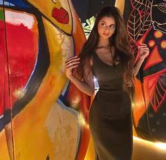 Summer Fashion : સમર સિઝન માટે એકદમ કૂલ અને કમ્ફર્ટ છે સુહાનાના આ 7 વેસ્ટર્ન લૂક