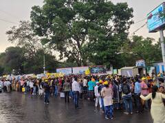 Pune vetal Hills : 'रस्ता नको, टेकडी हवी', लाडक्या वेताळ टेकडीसाठी भरपावसात पुणेकर रस्त्यावर