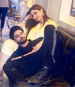 Reyhna Pandit से ब्रेकअप पर ‘बिग बॉस’ फेम Zeeshan Khan ने तोड़ी चुप्पी, कहा- ‘हमारा फ्यूचर अल्लाह के हाथ में है...’