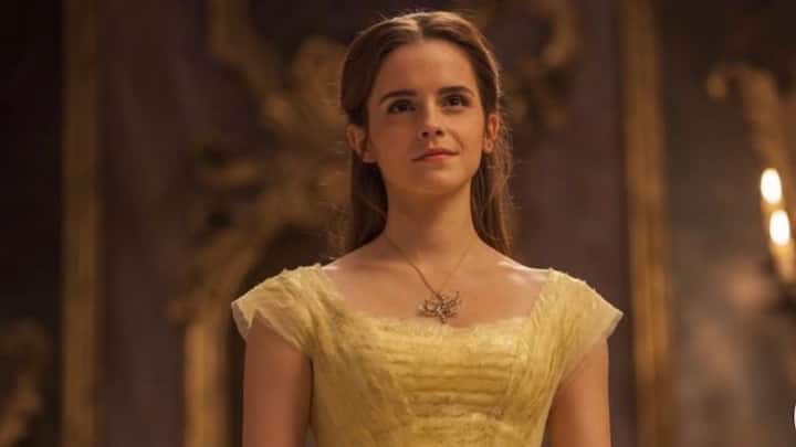 हॉलीवुड सिनेमा जगत की टॉप एक्ट्रेस में से एक एमा वॉटसन को भी इंडिया में काफी पसंद किया जाता है. जिसके चलते वो इस लिस्ट में नंबर पर 2 स्थान पर हैं.