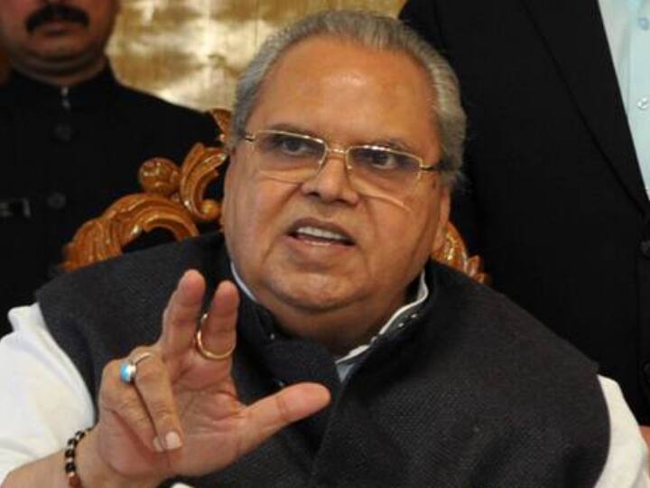 Jammu Kashmir Ex Governor Satya Pal Malik Slams PM Narendra Modi Remembering Pulwama Terrorist Attack In An Interview Satya Pal Malik Remarks: जब सत्यपाल मलिक ने कहा, 'पुलवामा हमला हमारी नाकामी से हुआ', PM बोले- तुम चुप रहो