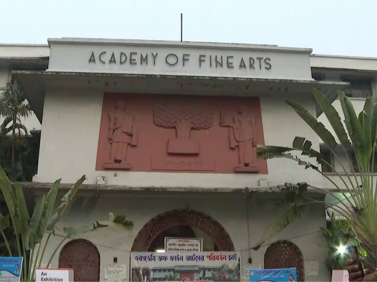 AC not working, audience getting sick, theater personalities move against Academy of Fine Arts 'Academy Of Fine Arts': কাজ করছে না এসি, অসুস্থ হয়ে পড়ছেন দর্শক, অ্যাকাডেমি অফ ফাইন আর্টসের বিরুদ্ধে সরব নাট্যব্যক্তিত্বরা