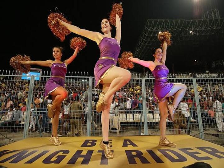 IPL Cheerleaders: ரசிகர்களை கவரும் சியர்லீடர்ஸின் சம்பளம் எவ்வளவு தெரியுமா..? ஒவ்வொரு அணியும் எவ்வளவு தர்றாங்க..?