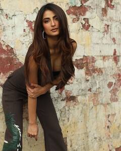 पलक तिवारी के ये वेस्टर्न लुक हैं काफी स्टाइलिश, आप भी एक्ट्रेस के लुक को कर सकती हैं रिक्रिएट