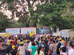 Pune vetal Hills : 'रस्ता नको, टेकडी हवी', लाडक्या वेताळ टेकडीसाठी भरपावसात पुणेकर रस्त्यावर