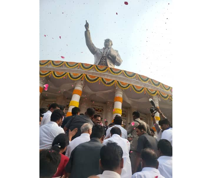 Kcr Unveils 125 Ft Tall Bronze Statue Of Dr Babasaheb Ambedkar On His 132nd Birth Anniversary