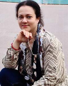 Mandakini Daughter Pics: खूबसूरती में मां को टक्कर देती हैं मंदाकिनी की बेटी, तस्वीरें देख आप भी करेंगे तारीफ