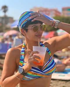 Mandira Bedi Birthday Special: 'शांती' मालिकेमधून मनोरंजन क्षेत्रात पदार्पण करणारी मंदिरा बेदी आज आहे कोट्यवधींची मालकीण, जाणून घ्या संपत्तीबद्दल...