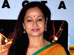 'ऐसे सीन्स पर टीवी कर देती हूं बंद,' जरीना वहाब ने ओटीटी कंटेंट को लेकर दिया ये रिएक्शन