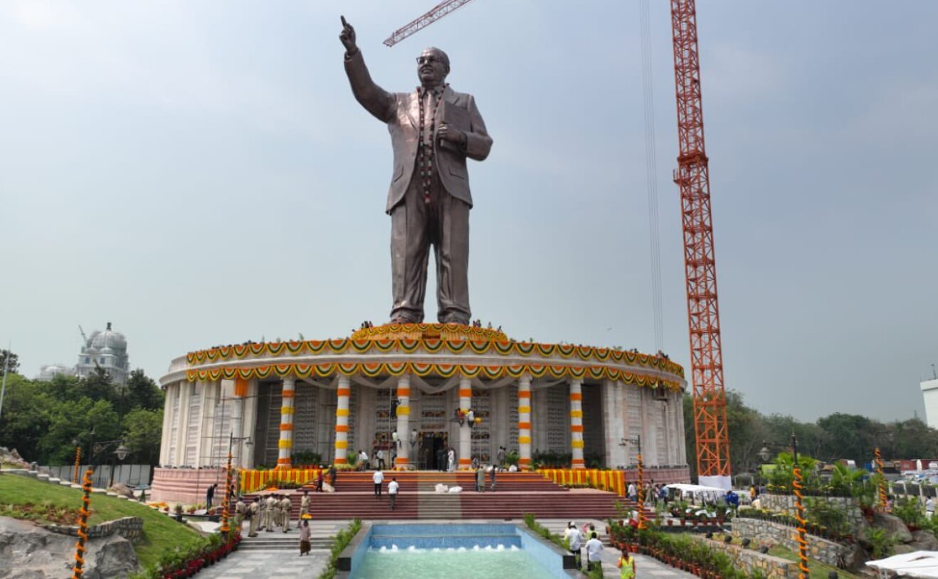 KCR Unveils 125 Ft Tall Bronze Statue Of Dr Babasaheb Ambedkar On His ...