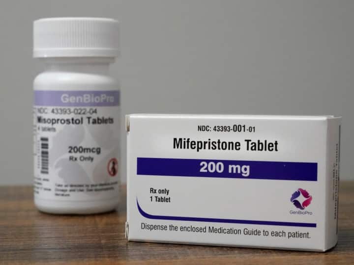 US Supreme Court orders temporary stay on ban on abortion pill