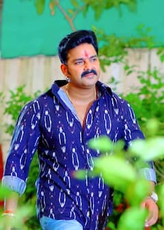 Bhojpuri News : पतले-दुबले से दिखने वाले Pawan Singh का ट्रांसफार्मेशन लुक कर देगा आपको शॉक्ड, पुरानी तस्वीरों में पहचान पाना होगा मुश्किल