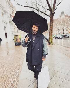 Arjun Kapoor, Malaika Arora Vacation In Berlin, Germany. See Pics