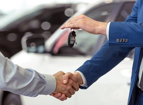 Car Buying : See Budget making Tips for Buying a Car Car Buying : ક્યાંક કાર ખરીદવાના ચક્કરમાં બજેટ ના વિંખાઈ જાય, અપનાવો આ ગણિત