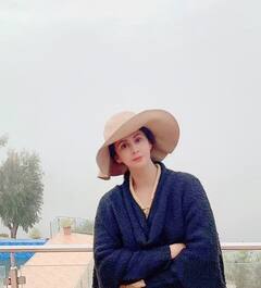 Urmila Matondkar PHOTO: 49 વર્ષની ઉંમરે પણ ગોર્જિયસ લાગે છે રંગીલા ગર્લ ઉર્મિલા માતોંડકર