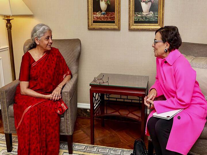 During a meeting on the sidelines of the World Bank-IMF Spring Meetings 2023, Nirmala Sitharaman met with former US Commerce Secretary Penny Pritzker. (Image Source: PTI)