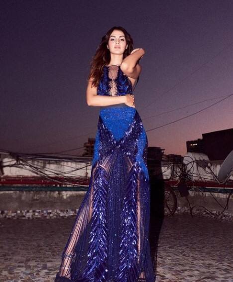 ਇਸ ਦੌਰਾਨ ਅਦਾਕਾਰਾ ਨੇ ਐਮਟੀਵੀ ਲਈ ਕਈ ਸ਼ੋਅ ਹੋਸਟ ਕੀਤੇ। ਰਿਆ ਆਪਣੇ ਕਰੀਅਰ ਵਿੱਚ ਬਹੁਤ ਤੇਜ਼ੀ ਨਾਲ ਅੱਗੇ ਵੱਧ ਰਹੀ ਸੀ। ਸਾਲ 2012 ਵਿੱਚ, ਉਸਨੇ ਟਾਲੀਵੁੱਡ ਵਿੱਚ ਐਂਟਰੀ ਕੀਤੀ।