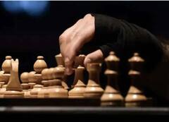 महिलाओं के टूर्नामेंट में बुर्का पहने लड़के ने शतरंज में दी बड़े-बड़े दिग्गजों को मात, ऐसे हुआ खुलासा