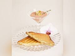 Here's What's Inside World's Most Expensive Sandwich At A NYC Restaurant