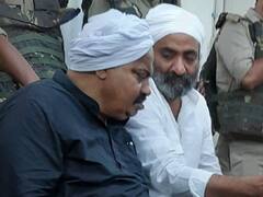 Atiq Ahmad: போலீசார் முன்பே முன்னாள் எம்.பி. சுட்டுக்கொலை..! உச்சபட்ச பதற்றத்தில் உத்தரப்பிரதேசம்..!144 தடை அமல்..!