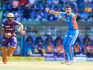 Arjun Tendulkar IPL Debut: IPL डेब्यू होते ही सोशल मीडिया पर छा गए अर्जुन तेंदुलकर, कुछ इस तरह आ रहे रिएक्शंस