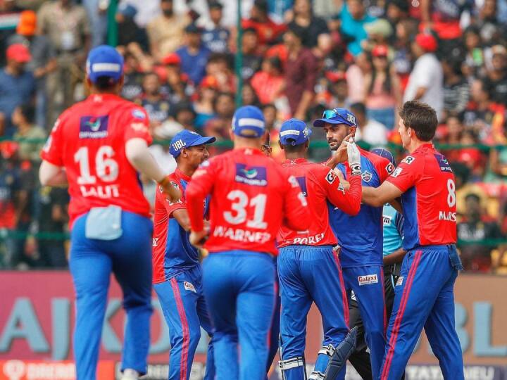 ipl 2023 delhi capitals players david warner mitchell marsh bat kit stolen in transit indigo airlines 2023 Ipl live marathi News IPL 2023 : दिल्लीचे खेळाडू चोरांचे शिकार, वॉर्नर-मार्शसह खेळाडूंचे क्रिकेट सामान चोरीला